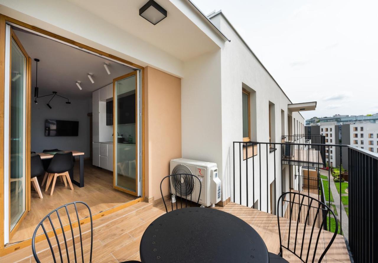 Wola Skwer Sunny Apartment Варшава Екстериор снимка