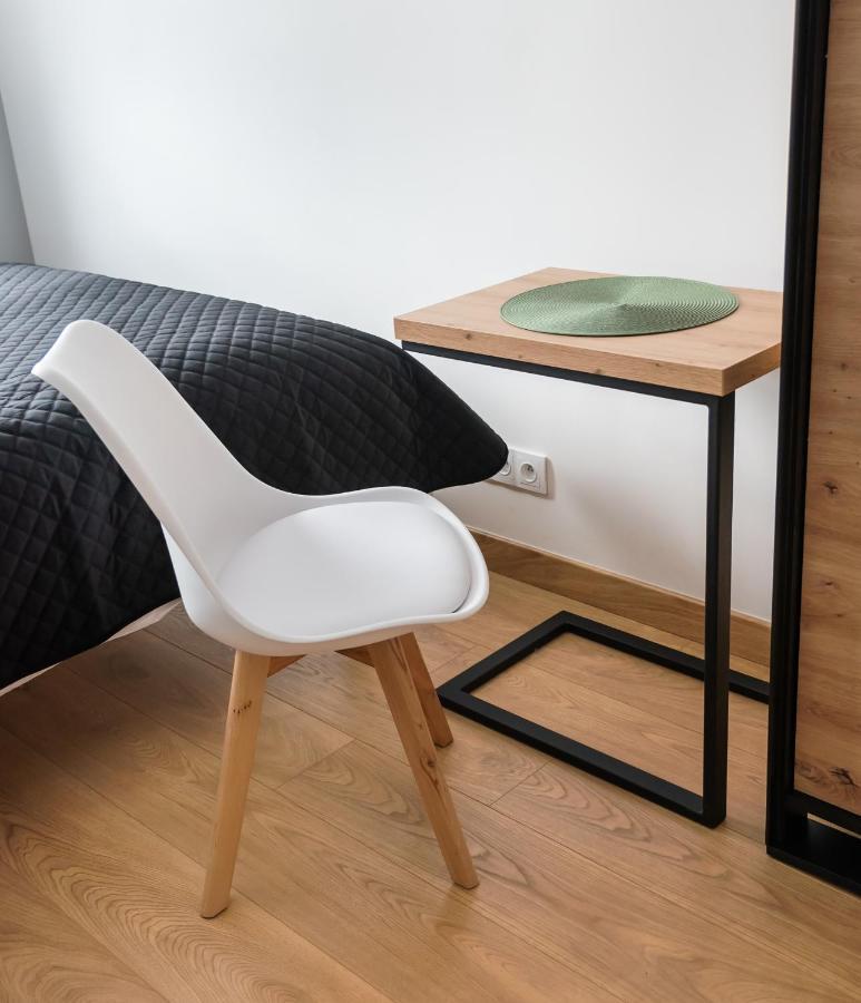 Wola Skwer Sunny Apartment Варшава Екстериор снимка