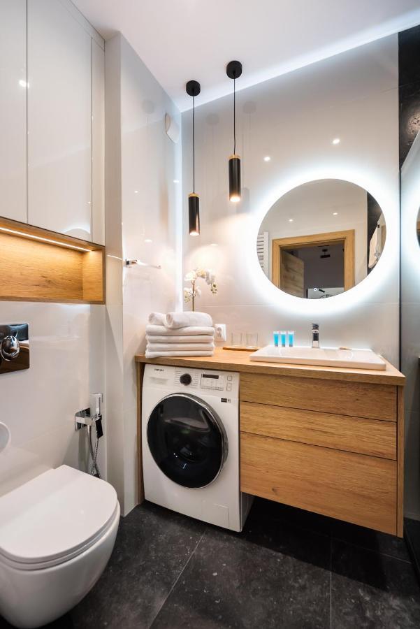 Wola Skwer Sunny Apartment Варшава Екстериор снимка