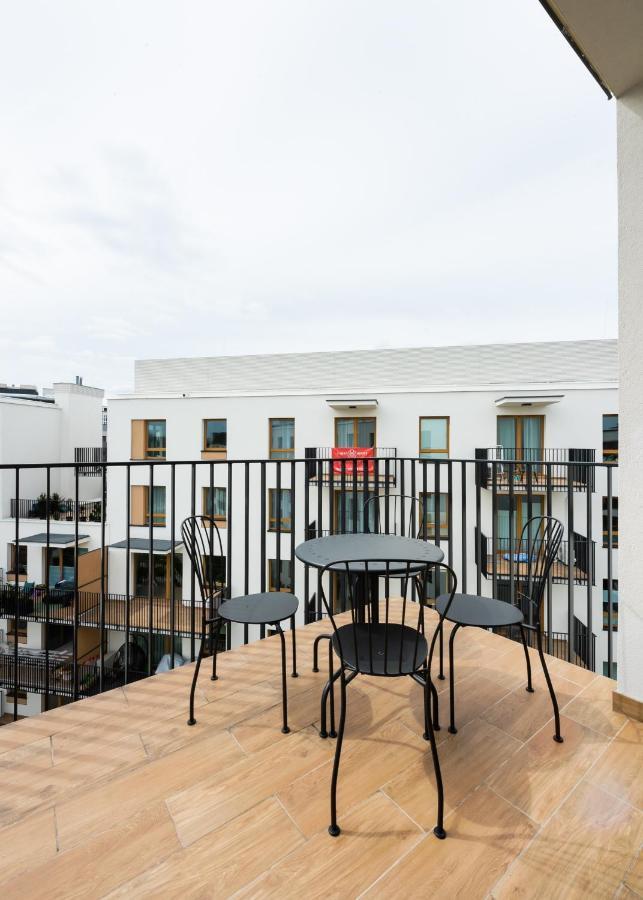 Wola Skwer Sunny Apartment Варшава Екстериор снимка